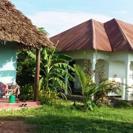 Marashi Villa นูงวี ภายนอก รูปภาพ
