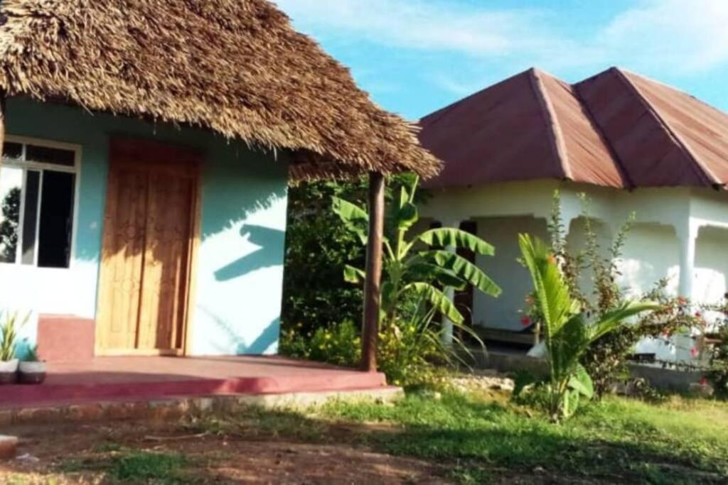 Marashi Villa นูงวี ภายนอก รูปภาพ