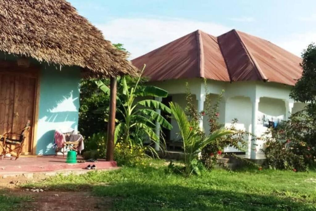Marashi Villa นูงวี ภายนอก รูปภาพ