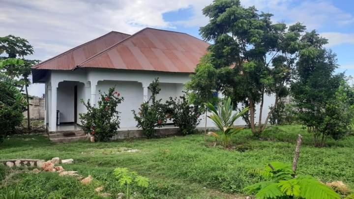 Marashi Villa นูงวี ภายนอก รูปภาพ