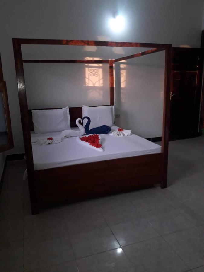 Marashi Villa นูงวี ภายนอก รูปภาพ